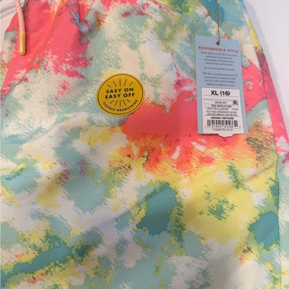 Cat & Jack Swim Trunks - Picture 4 of 4